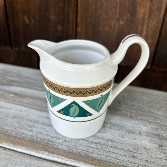 Christian Dior Vintage Creamer. - Picture 5 of 5